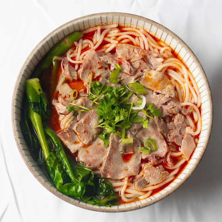 Vegetarian Delights: Chinese and Asian Cuisine Options