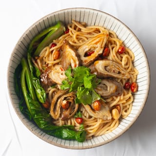 Dry Mixed Pork Intestine Noodle / 干拌肥肠粉/面